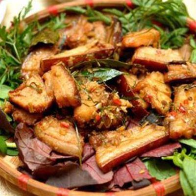 Quảng Tần Quán – Đặc Sản Chim Trời, Lợn Rừng