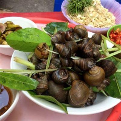 Huệ Tới – Ốc Luộc & Chân Gà Nướng