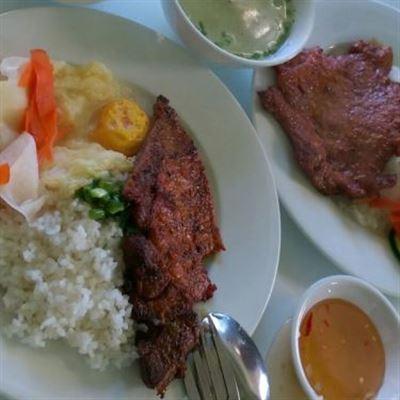 Quán Thủy – Cơm Tấm