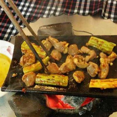 Cu Đức – Quán Nướng Ngói