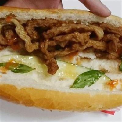 Bánh Mì Lucky