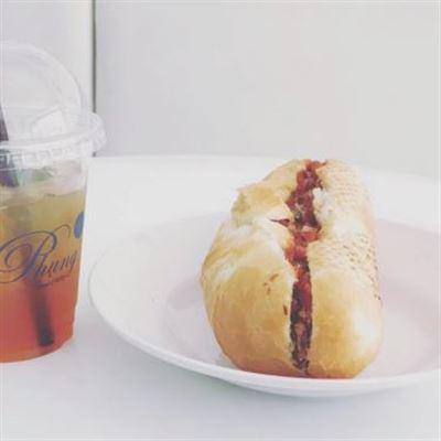 Phụng – Bánh Mì Chả Cá