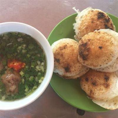 Bánh Căn Thông Thiên Học