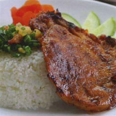 Cơm Anh Hùng – Huỳnh Hữu Thống