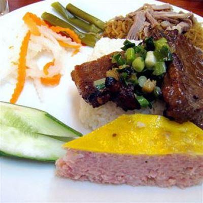 Cơm Tấm 53 – Cách Mạng Tháng 8