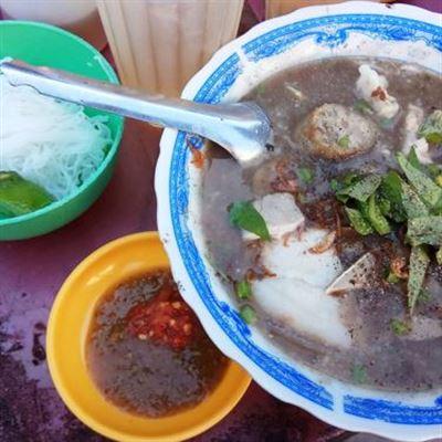 Cháo Lòng Bình Dân – Lê Lợi