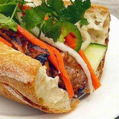 Bánh Mì Hà Nội Cô Dung