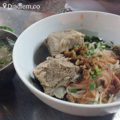 68 – Phở, Hủ Tiếu & Hoành Thánh Sườn