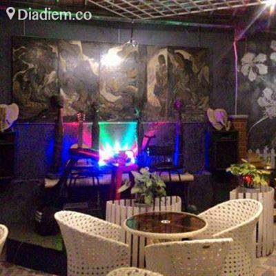 Art Cafe – Live Acoustic