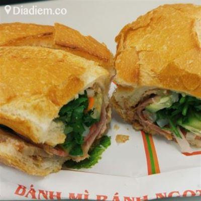 Bánh Mì Bát Đạt