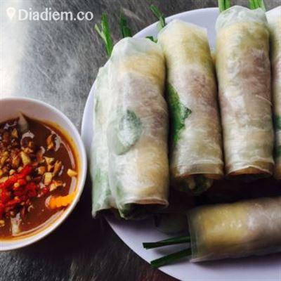 Bánh Bột Lọc, Gỏi Cuốn & Mì Xào