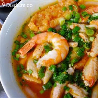 Bánh Canh Tôm – Đặc Sản Quy Nhơn