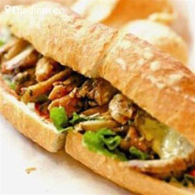 Bánh Mì Bà Học – Phan Đình Phùng