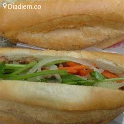 Bánh Mì Thiên Hoà