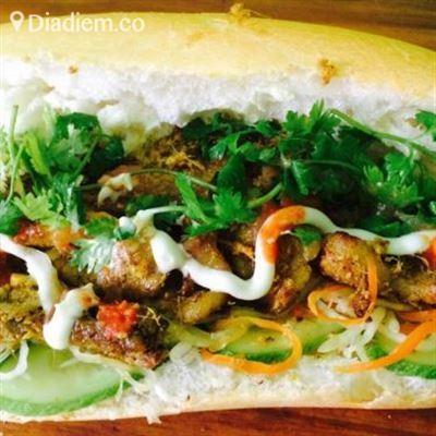 Bánh Mì Xuân Thiện