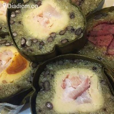 Bánh Tét Cô Tư Liêm