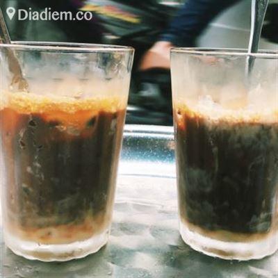 Biển Đông 835 Cafe