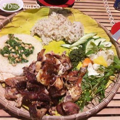 Bờ Kè Quán – Quán Ăn Gia Đình