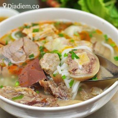 Bún Bò Giò Heo Bình Dân