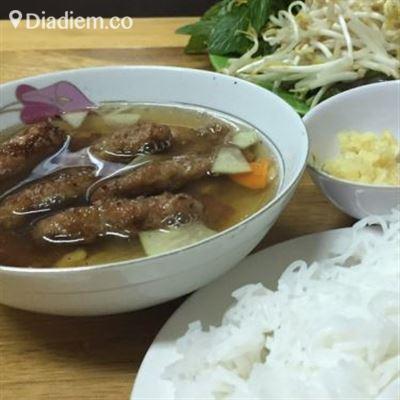 Bún Chả Hà Nội, Bánh Đa Cá & Nem Cua Bể