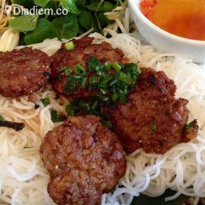 Bún Mọc, Bún Chả – Trần Phú