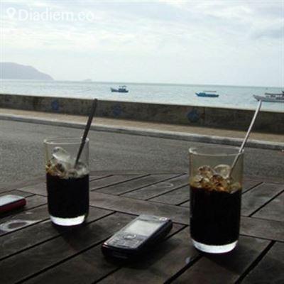 Cây Dừa Cafe – Ghế Bố – Chùa Tàu