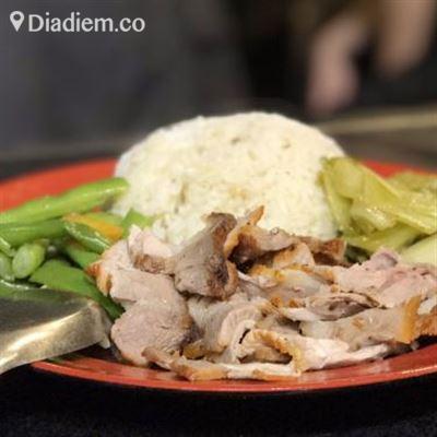 Cô Hường – Cơm Sườn, Bánh Mì & Bánh Ướt