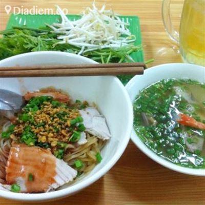 Cô Tám – Hủ Tiếu Sa Đéc, Bánh Canh & Hoành Thánh