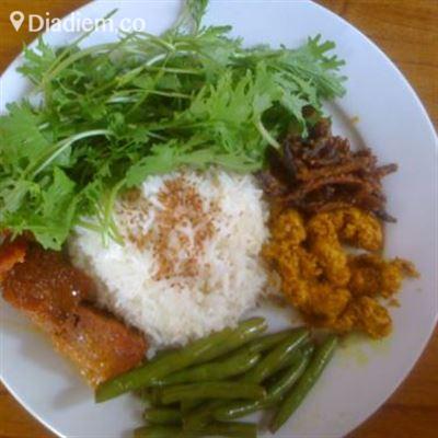 Cơm 81 – Quán Ăn Bình Dân