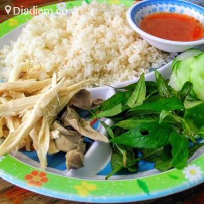 Cơm Gà – Lê Hồng Phong
