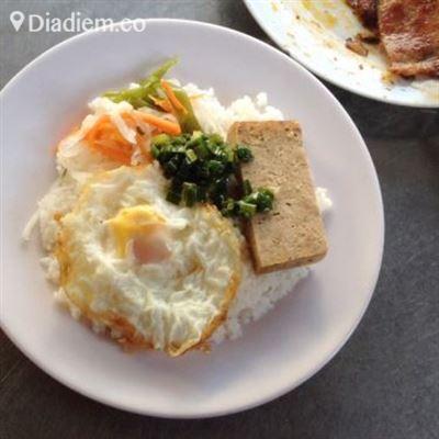 Cơm Tấm, Bún Thịt Nướng & Hủ Tiếu