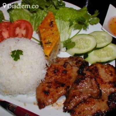 Cơm Tấm Gia Kiệm – Huỳnh Văn Nghệ