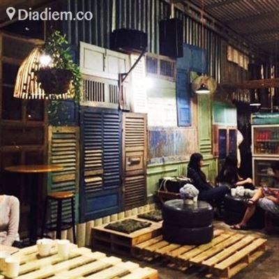 Cửa Hàng Cà Phê Miên