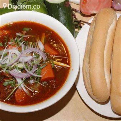 Hai Mập – Hủ Tiếu & Bánh Mì Bò Kho