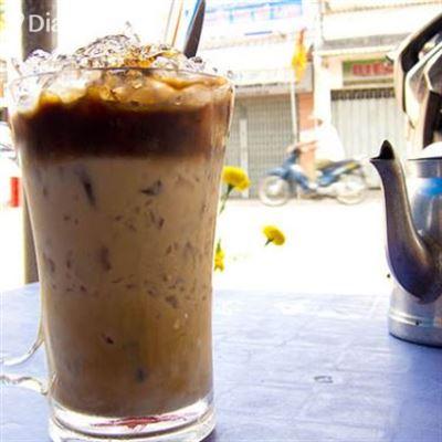 Hiếu Cafe – Trần Tử Bình