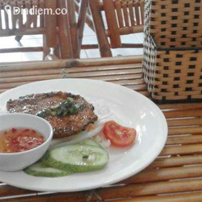 Hồng Uyên – Cơm Tấm & Cơm Trưa