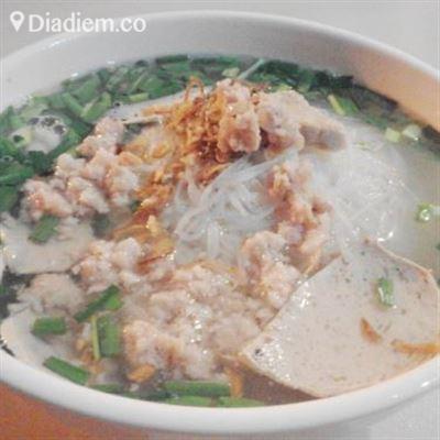 Hủ Tiếu Gõ Vỉa Hè