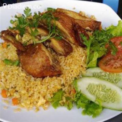 Hương Ngát – Cơm Gà Chiên Nước Mắm