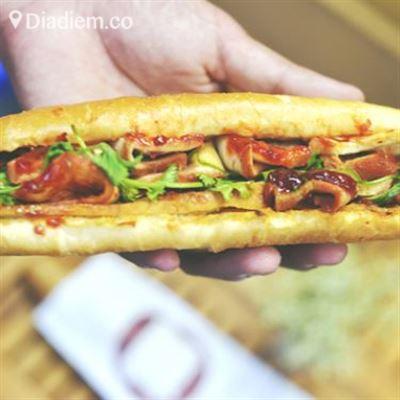 Lò Bánh Mì Hữu Huế