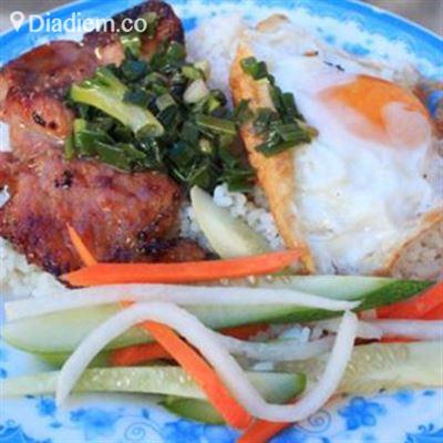 Nam Nhiên – Quán Cơm Bình Dân