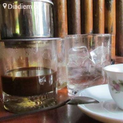 Ngược Nắng Cafe