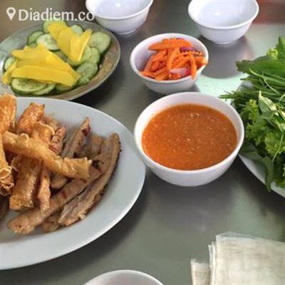 Nhã Phương – Nem Nướng Ninh Hòa