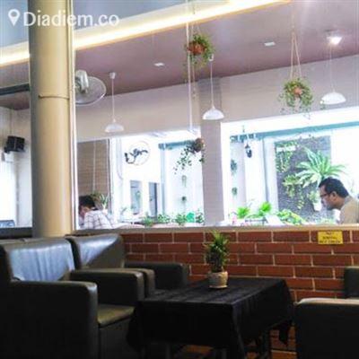 Nhật Hạ Coffee Bar