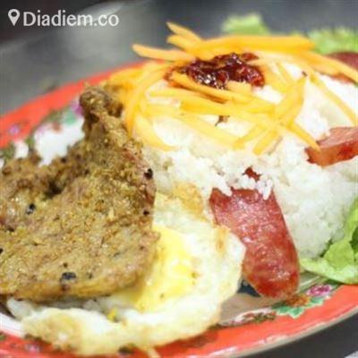 Quán Ăn Tám Công – Nguyễn Tất Thành