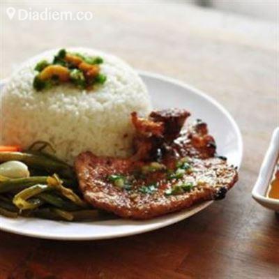 Quán Cơm Tư Việt