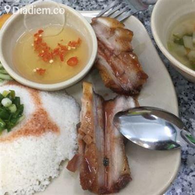 Tấn Lộc – Cơm Tấm Sườn, Bì & Chả