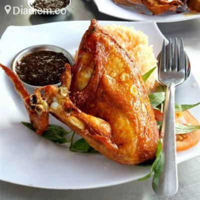 Thảo My 3 – Cơm Chiên Gà Xối Mỡ