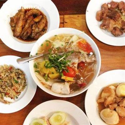 Tiệm Cơm Làng Văn