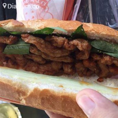 Út Kim – Bánh Mì Chả Cá